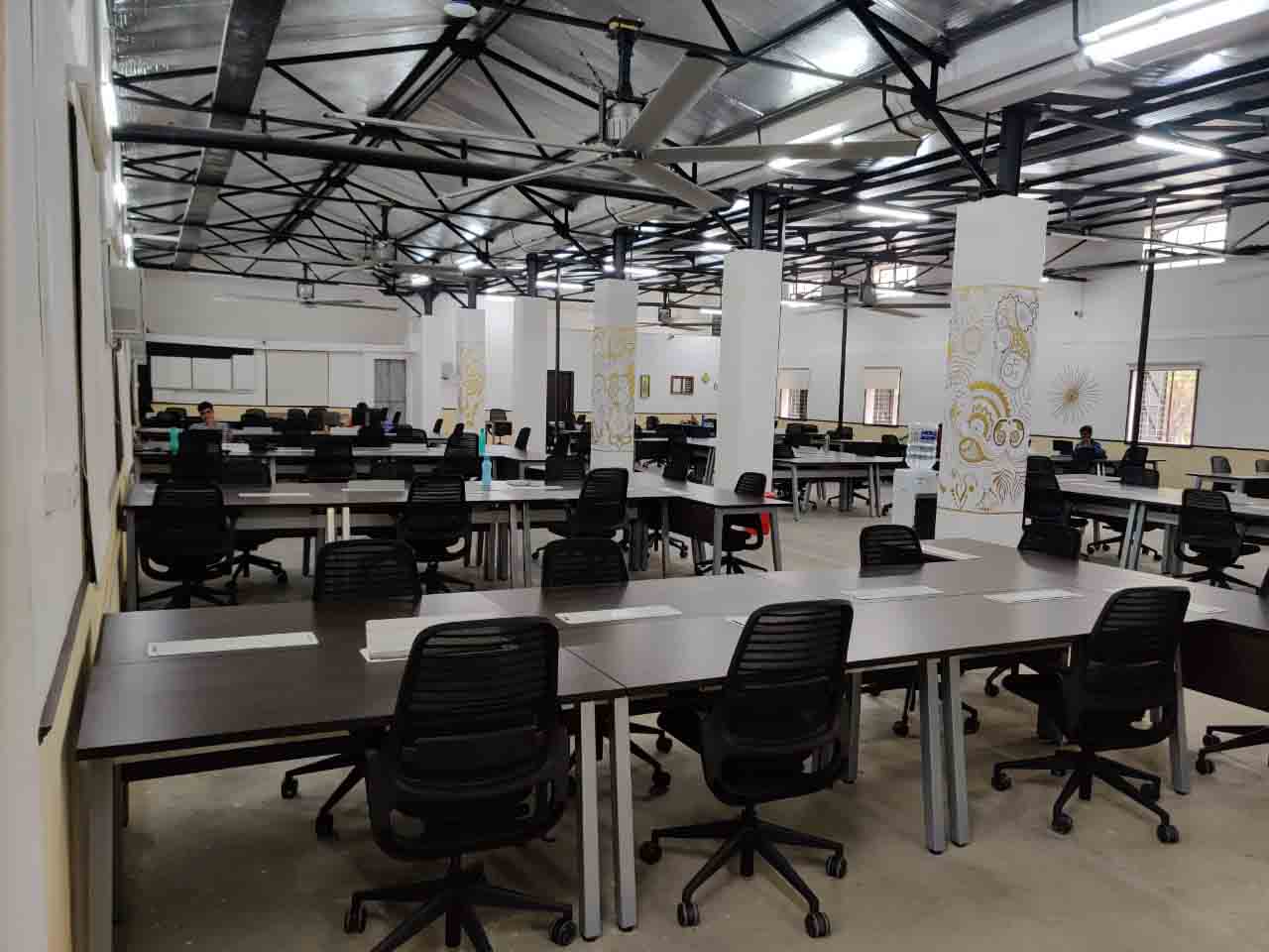 Modular Office Furniture Manufacturers in Tamil Nadu: A Complete Guide for Modern Workspaces